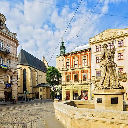 Smart -апартаменти в центрі Львова - 2 хв до Оперного Театру Экстерьер фото